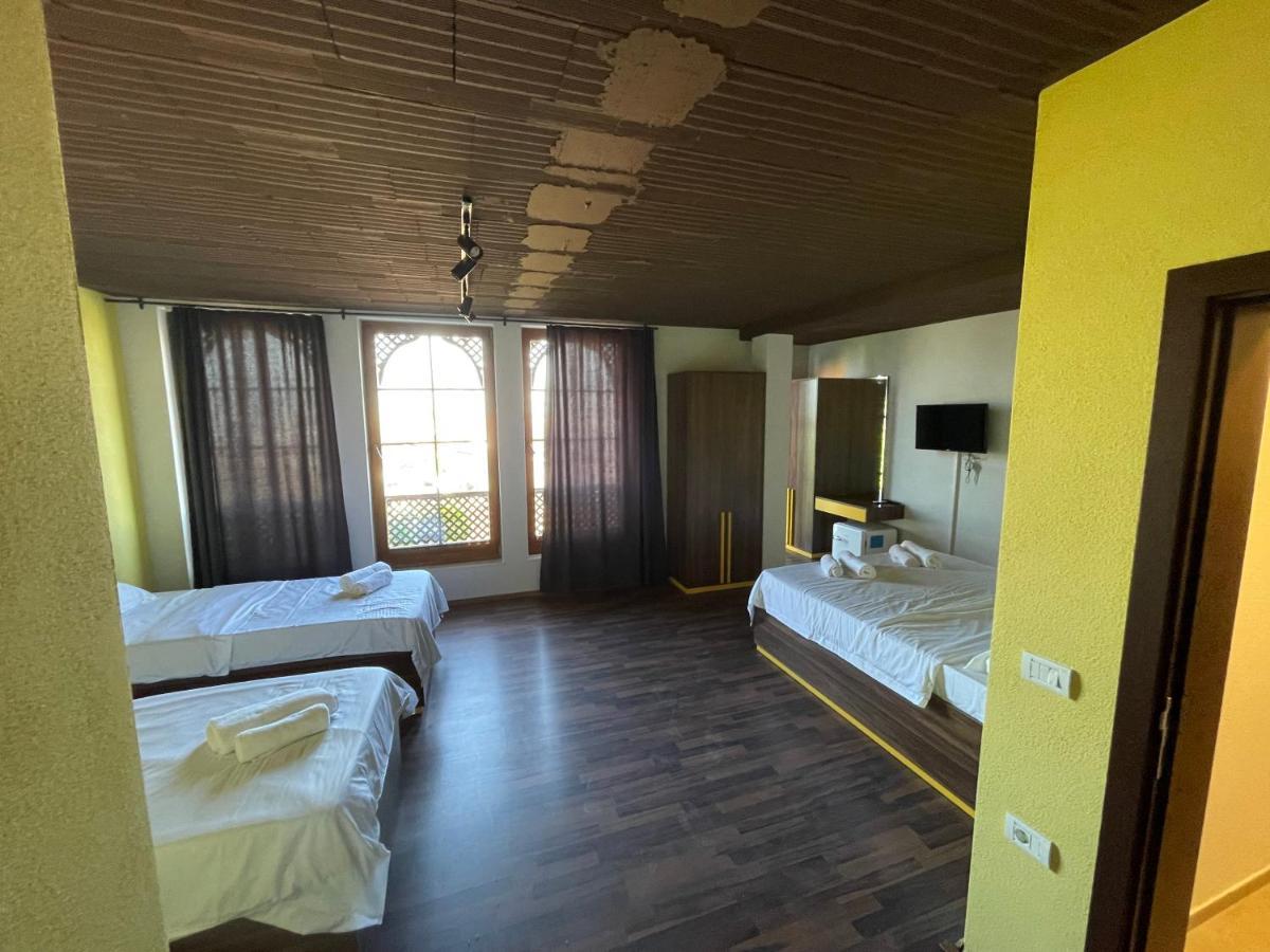 Hotel Hiserra Πρίζρεν Εξωτερικό φωτογραφία
