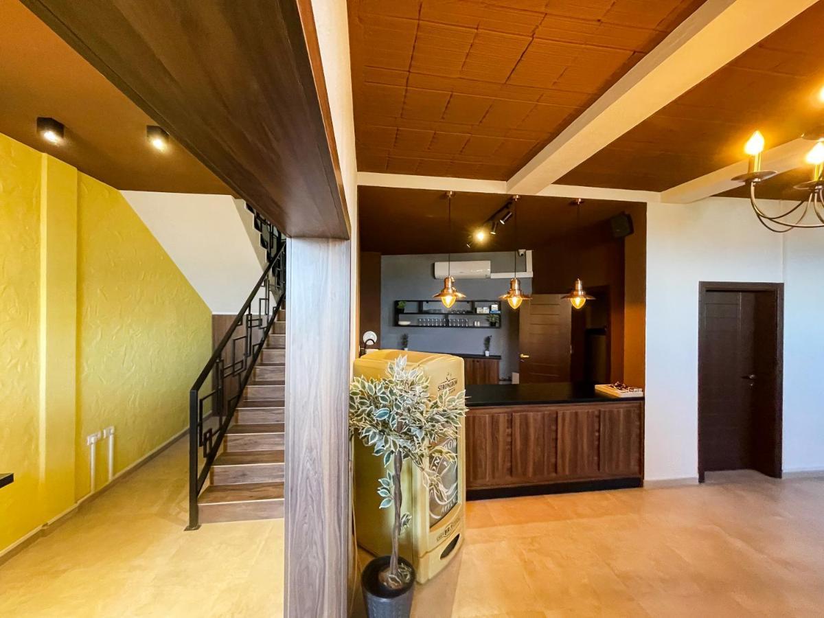 Hotel Hiserra Πρίζρεν Εξωτερικό φωτογραφία