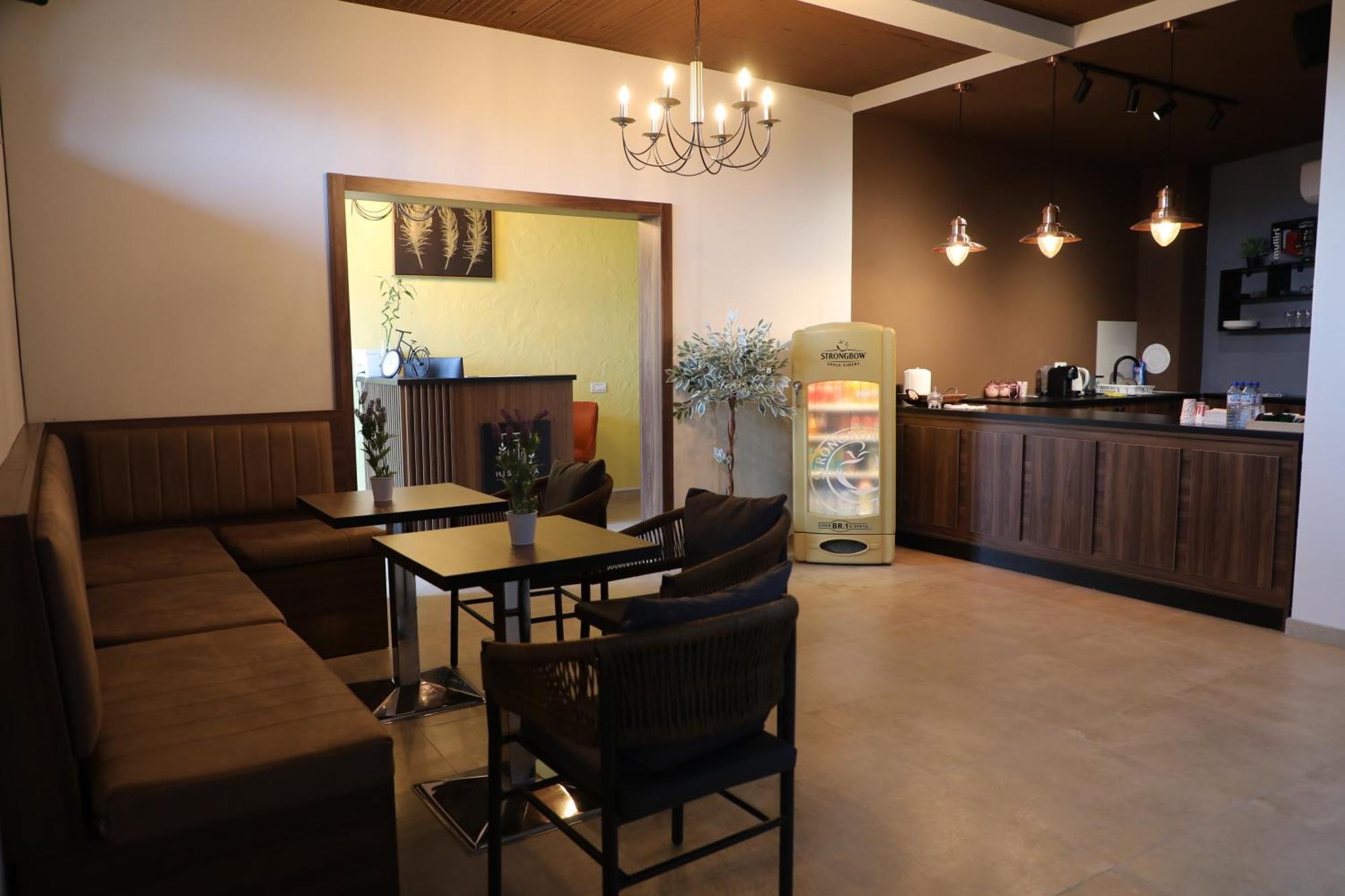 Hotel Hiserra Πρίζρεν Εξωτερικό φωτογραφία